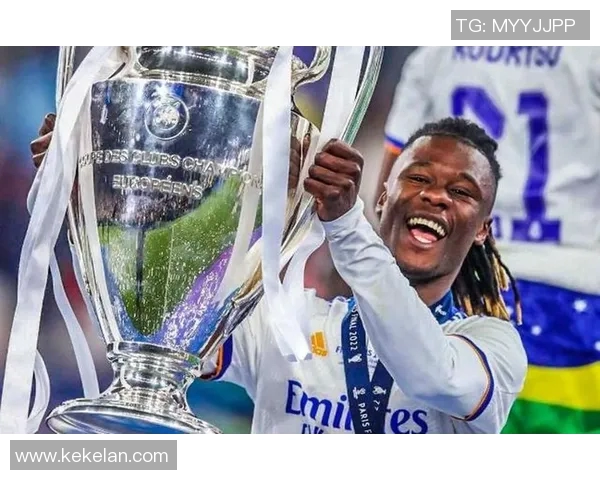 卡马文加：年轻天才的崛起与未来足球的无限可能性